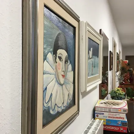 Le Rose Di Santina