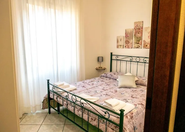 Le Rose Di Santina ממויאדה