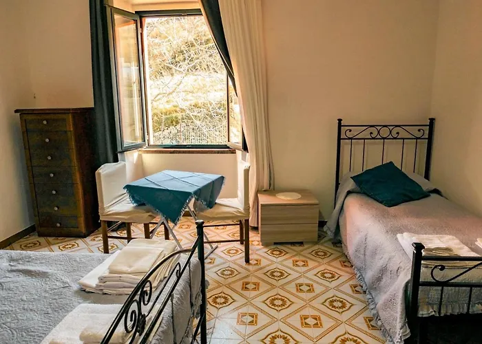 Le Rose Di Santina * ממויאדה