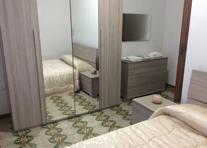 Le Rose Di Santina בית הארחה ממויאדה