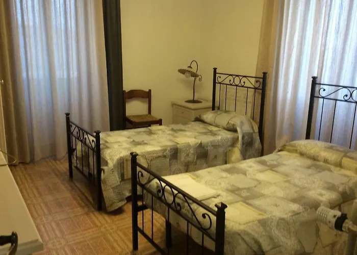 Le Rose Di Santina * ממויאדה