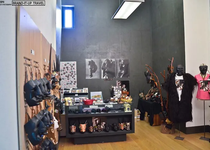 Le Rose Di Santina * ממויאדה