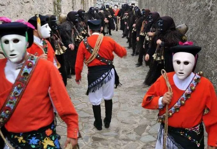 Le Rose Di Santina *