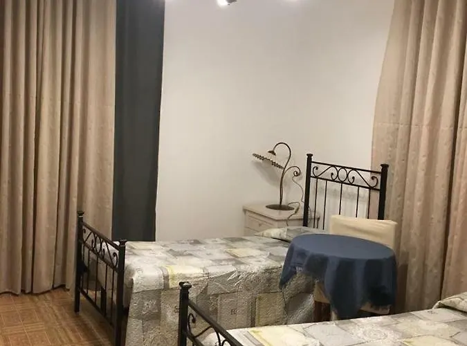 בית הארחה Le Rose Di Santina *